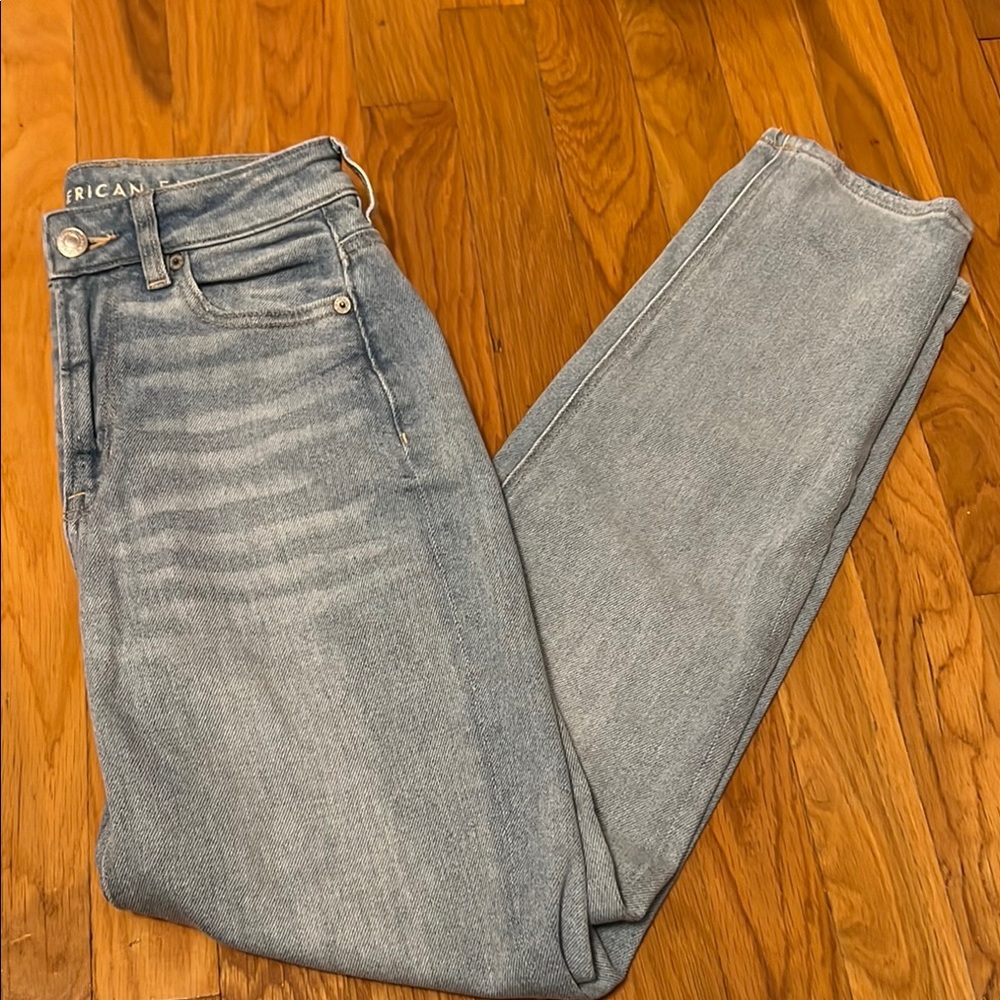 American Eagle Outfitters Women's Light Blue Jeans